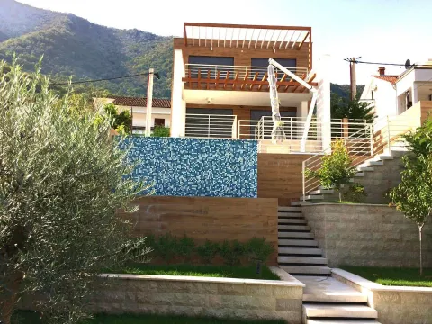 Sale, house, 325m², Stoliv, Kotor - image 3