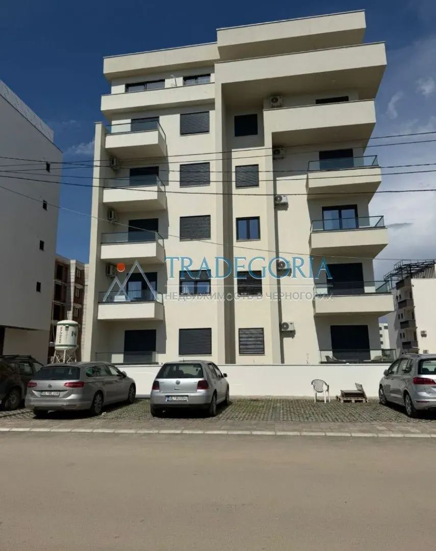 Prodaja, dvosoban stan, 65m², Ulcinj, Crna Gora