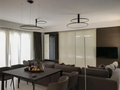 Prodaja, jednosoban stan, 146m², Centar, Tivat - image 3