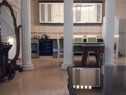 Izdavanje, trosoban stan, 130m², Gorice, Bijelo Polje - image 8