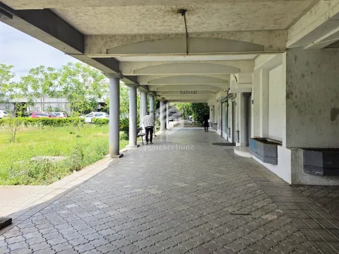 Rent, one bedroom apartment, 40m², Preko Morače, Podgorica - image 20