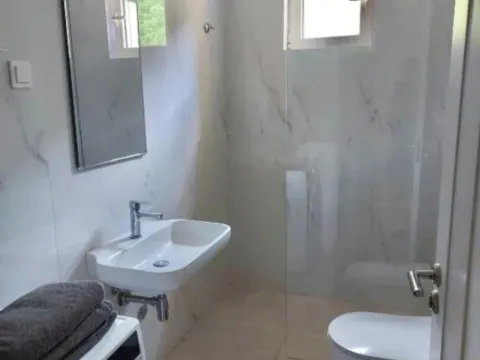 Stan-na-dan, jednosoban stan, 54m², Bečići, Budva - image 8