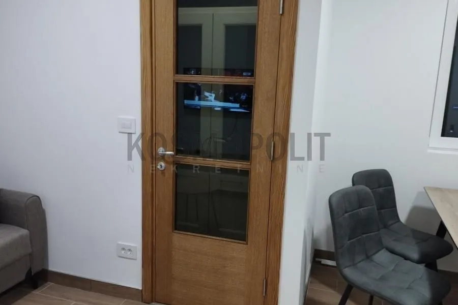 Rent, two bedroom apartment, 46m², Batajnica, Beograd