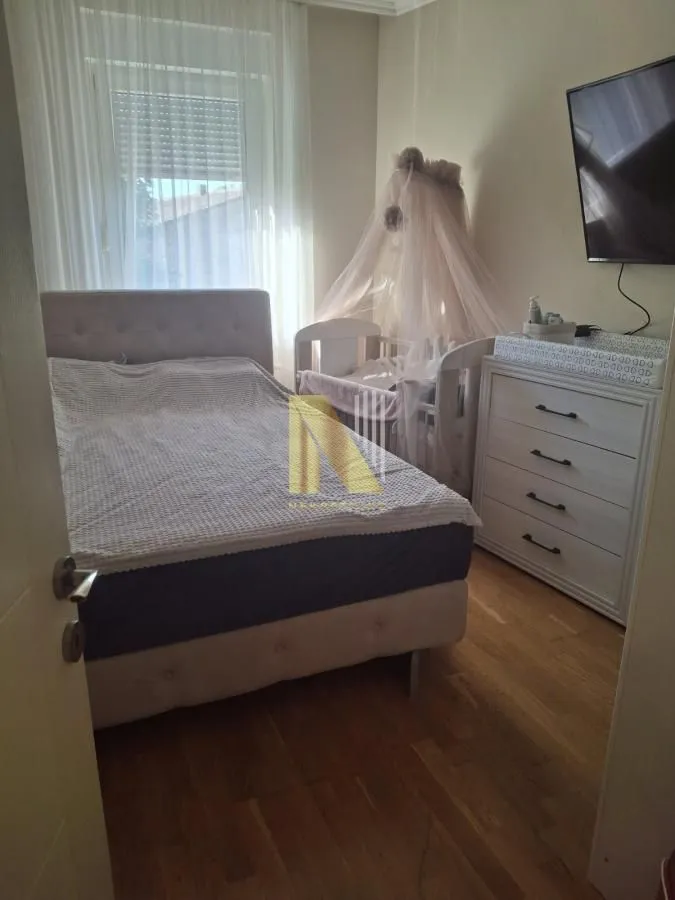 Prodaja, trosoban stan, 93m², Centar, Subotica