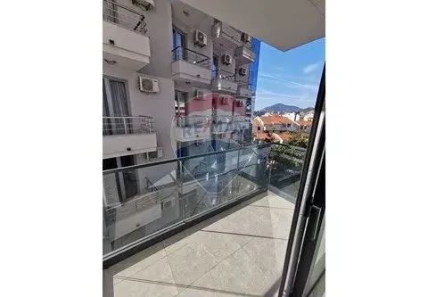 Prodaja, jednosoban stan, 42m², Rafailovići, Budva
