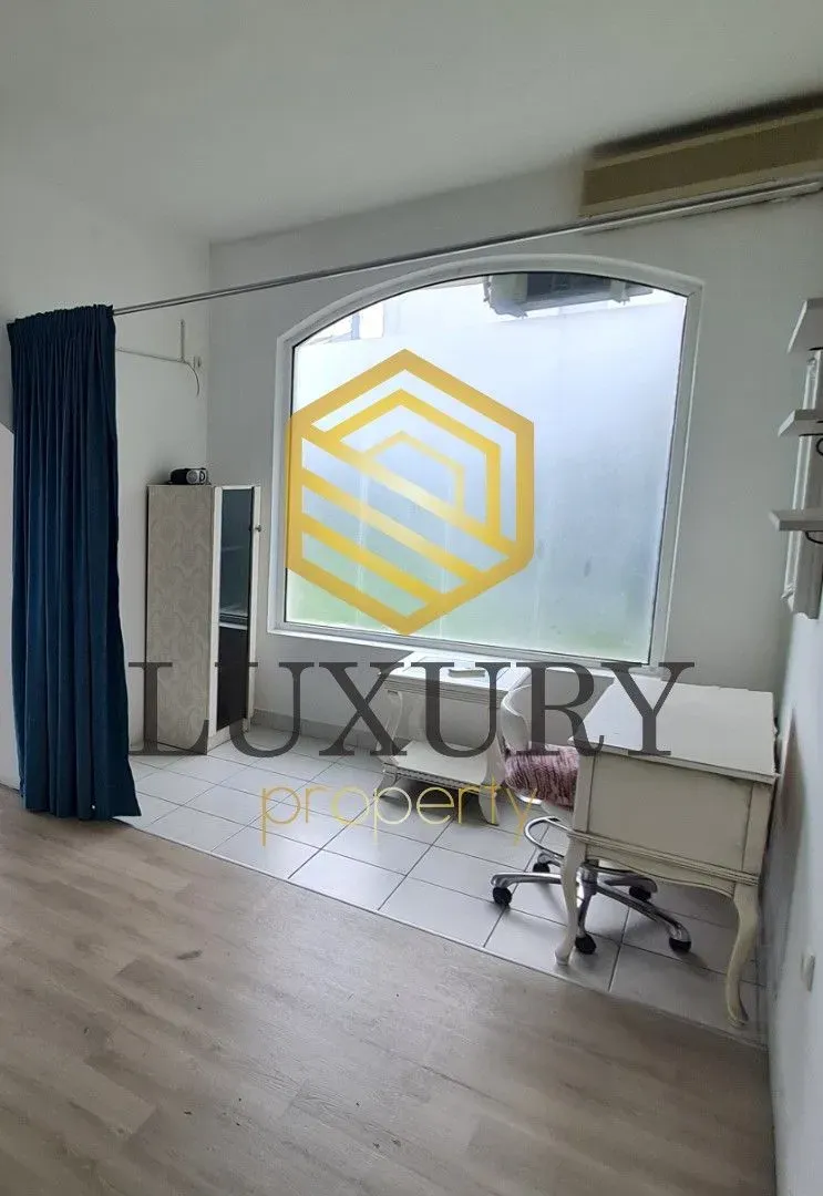 Rent, office space, 38m², Drač, Podgorica