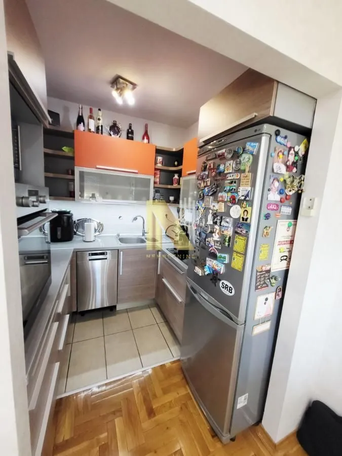 Prodaja, trosoban stan, 77m², Telep, Novi Sad Sve Podlokacije