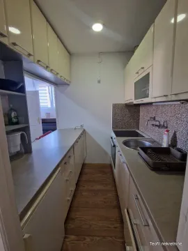 Rent, two bedroom apartment, 36m², Savski Venac, Beograd - image 3