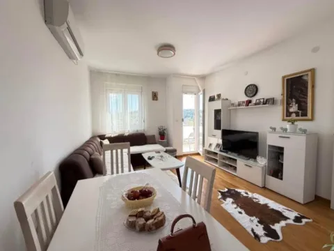 Izdavanje, jednosoban stan, 43m², City Kej, Podgorica - image 3