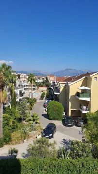 Izdavanje, jednosoban stan, 45m², Đenovići, Herceg Novi - image 9