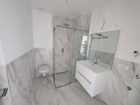 Sale, one bedroom apartment, 57m², Rafailovići, Budva - image 3