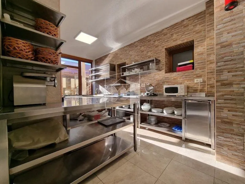 Rent, office space, 2000m², Šavnik, Crna Gora