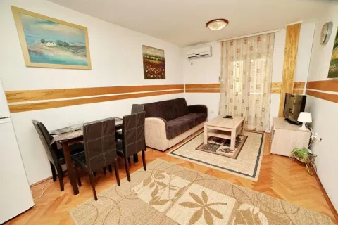 Rent, one bedroom apartment, 47m², Preko Morače, Podgorica - image 5
