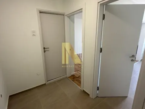 Sale, two bedroom apartment, 55m², Adamovićevo Naselje, Novi Sad Sve Podlokacije - image 9