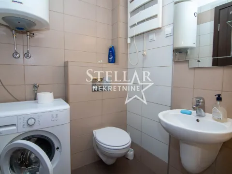 Rent, one bedroom apartment, 42m², Blok 9, Podgorica - image 8