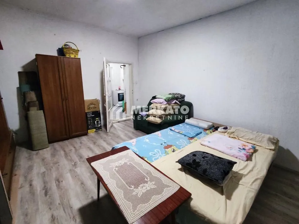 Prodaja, dvosoban stan, 61m², Zrenjanin, Srbija