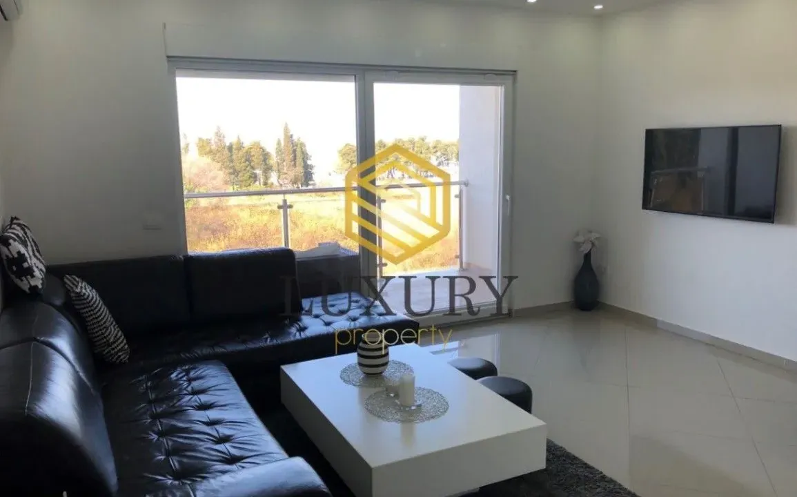 Izdavanje, jednosoban stan, 56m², Ilino, Bar