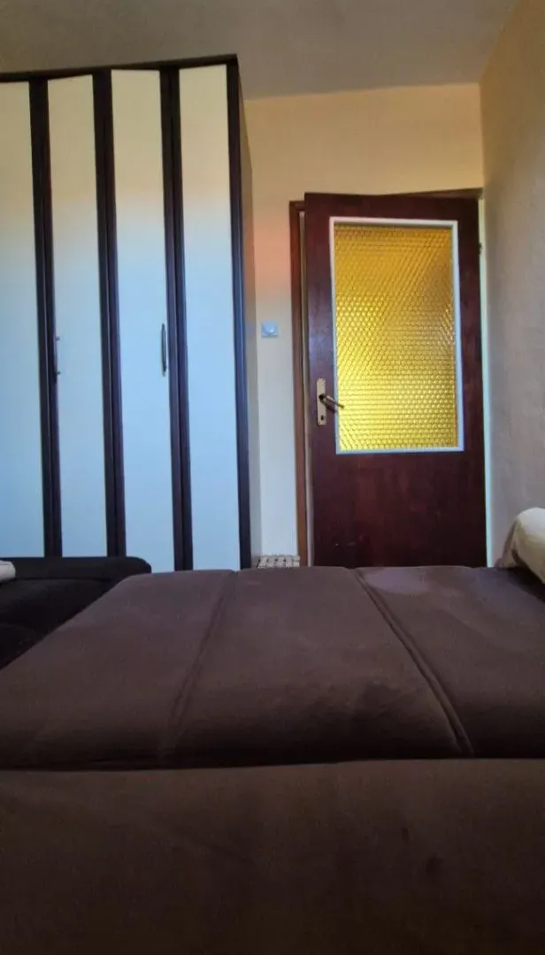 Izdavanje, jednosoban stan, 40m², Gornja Gorica, Podgorica