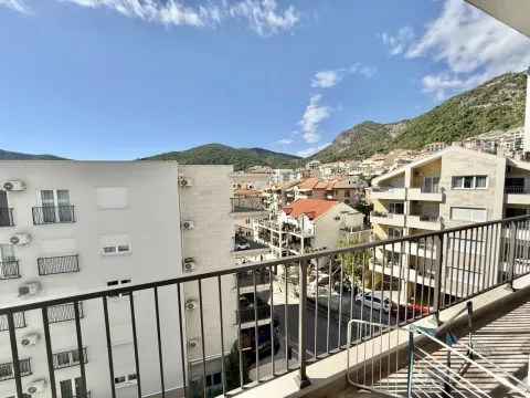Prodaja, jednosoban stan, 46m², Podkošljun, Budva - image 7