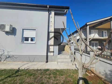 Prodaja, kuća, 200m², Podgorica, Crna Gora - image 20