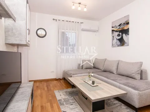 Izdavanje, dvosoban stan, 61m², Zagorič, Podgorica