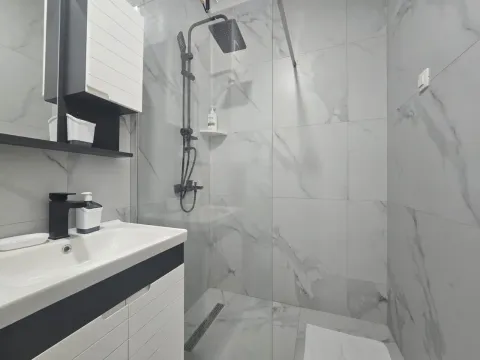 Rent, one bedroom apartment, 44m², Central Point, Podgorica - image 11