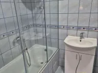 Izdavanje, kuća, 220m², Zemun Sve Podlokacije, Beograd - image 14