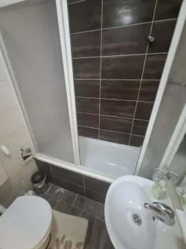Izdavanje, dvosoban stan, 50m², Grbavica, Novi Sad Sve Podlokacije - image 15