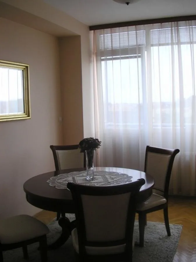 Prodaja, četvorosoban stan, 148m², Centar, Novi Sad
