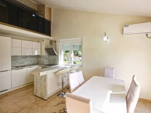 Prodaja, trosoban stan, 112m², Topla, Herceg Novi - image 8