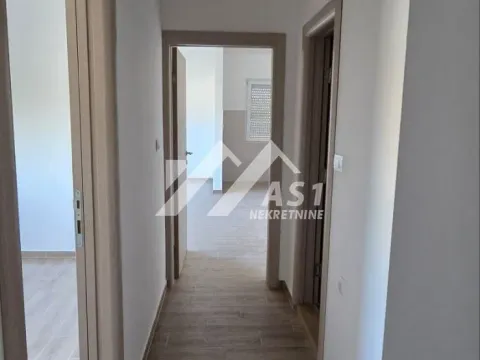 Izdavanje, trosoban stan, 62m², Veternik, Novi Sad Sve Podlokacije - image 5