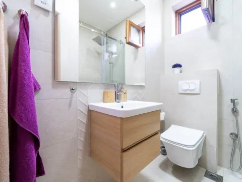 Izdavanje, trosoban stan, 120m², Podgorica, Crna Gora - image 19