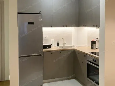 Prodaja, jednosoban stan, 40m², Central Point, Podgorica - image 3