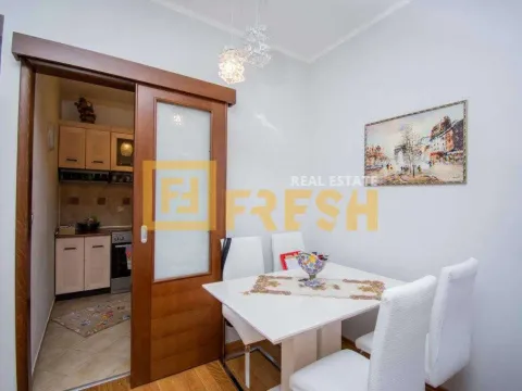 Prodaja, jednosoban stan, 49m², City Kvart, Podgorica - image 8