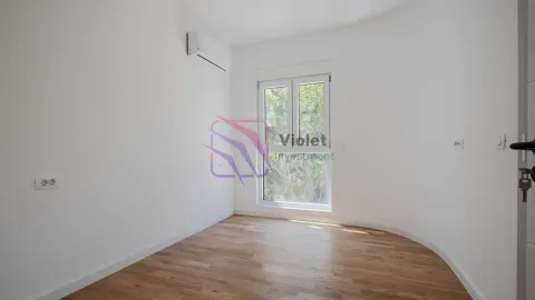 Prodaja, stan, 67m², Centar, Bar - image 12