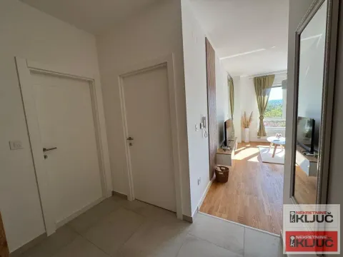 Rent, one bedroom apartment, 42m², Novo naselje, Novi Sad - image 22