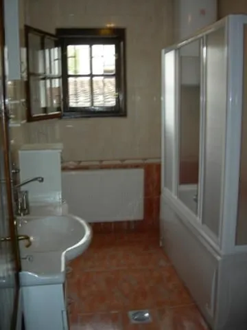 Izdavanje, kuća, 300m², Savski Venac, Beograd
