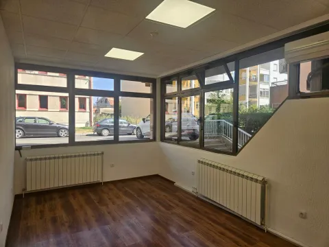 Sale, office space, 191m², Ljubović, Podgorica - image 1