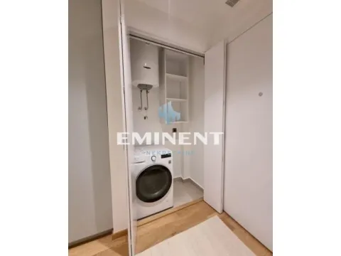 Izdavanje, jednosoban stan, 35m², Gundulićev Venac, Beograd - image 9