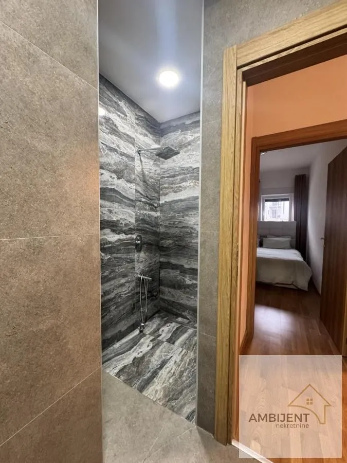 Prodaja, trosoban stan, 69m², Stari Banovci, Stara Pazova