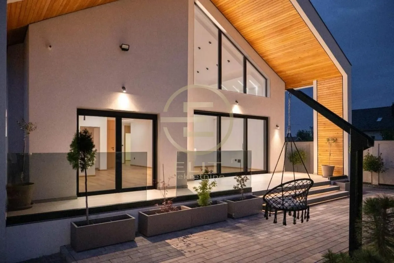 Prodaja, kuća, 143m², Veternik, Novi Sad Sve Podlokacije