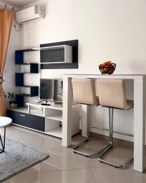 Rent, studio apartment, 30m², Šušanj, Bar - image 5