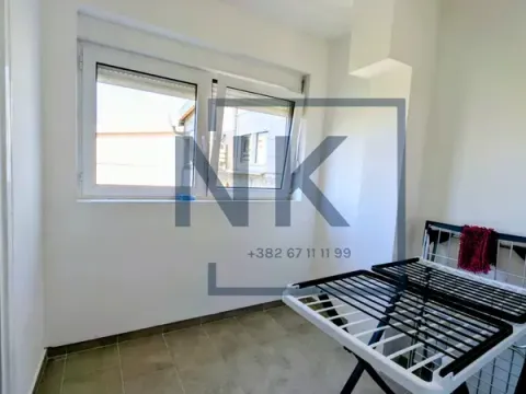 Rent, two bedroom apartment, 78m², Blok 5, Podgorica - image 18