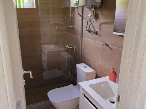 Rent, one bedroom apartment, 45m², Sutomore, Bar - image 5