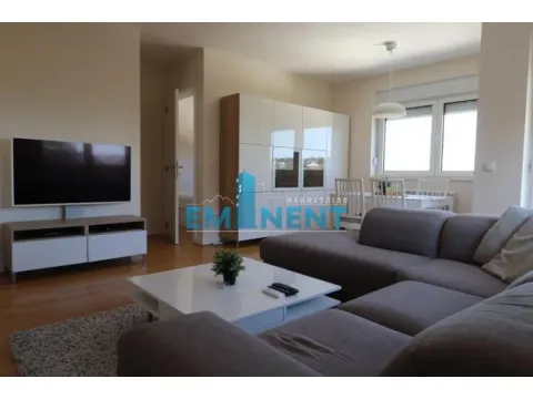 Izdavanje, četvorosoban stan, 79m², Čukarica, Beograd - image 3