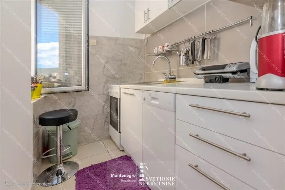 Prodaja, jednosoban stan, 56m², Topla, Herceg Novi