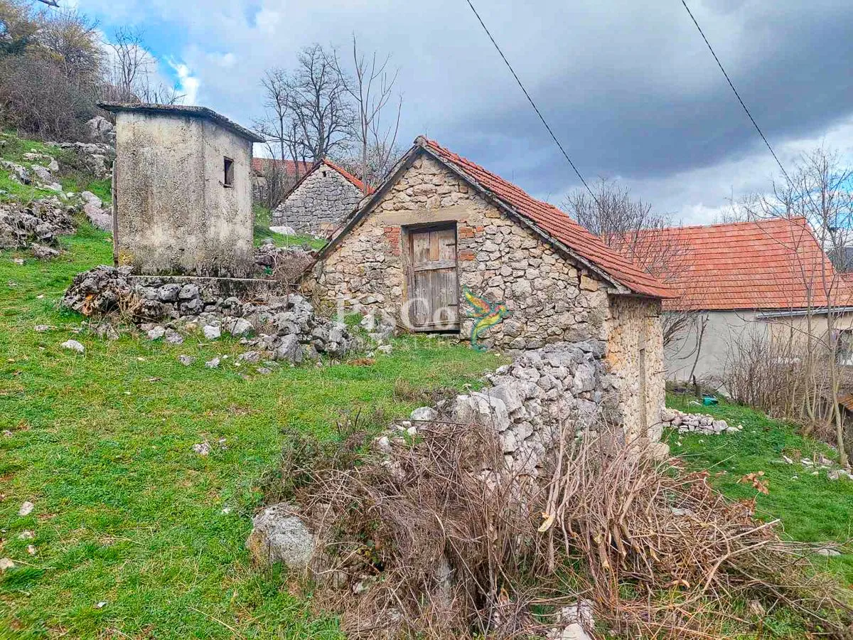 Prodaja, kuća, 100m², Nikšić, Crna Gora