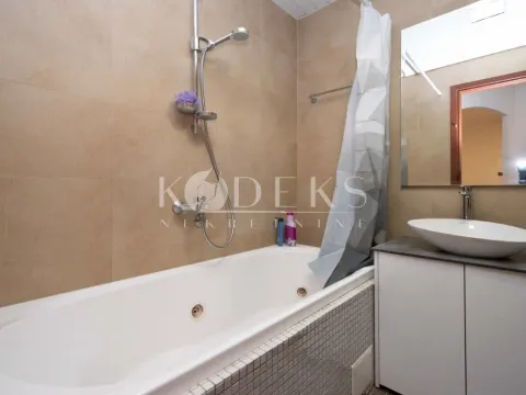 Rent, one bedroom apartment, 54m², City Kvart, Podgorica - image 7