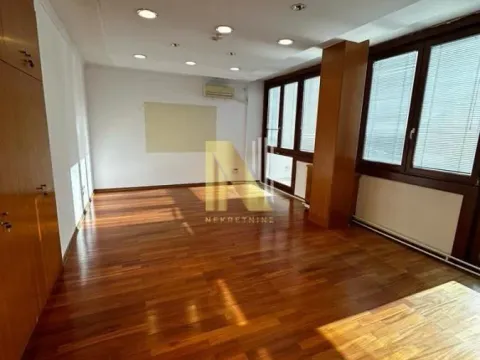 Izdavanje, poslovni prostor, 679m², Centar, Novi Sad - image 8