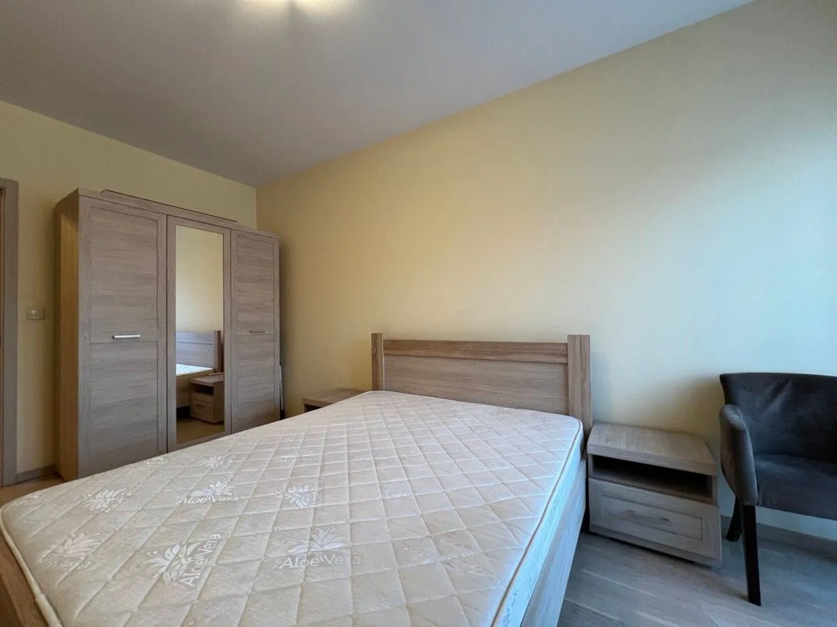 Izdavanje, trosoban stan, 107m², City Kvart, Podgorica